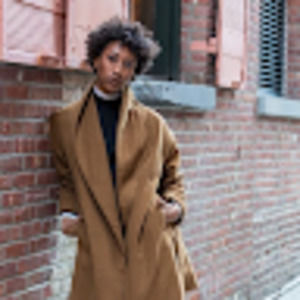 Meet your Posher, Bria